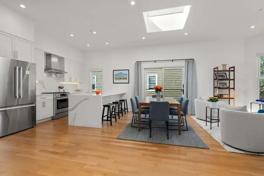 24 Camp St #3, Cambridge, MA 02140 - #3