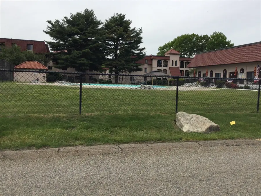 685 Oak Street #4-4, Brockton, MA 02301 - #2