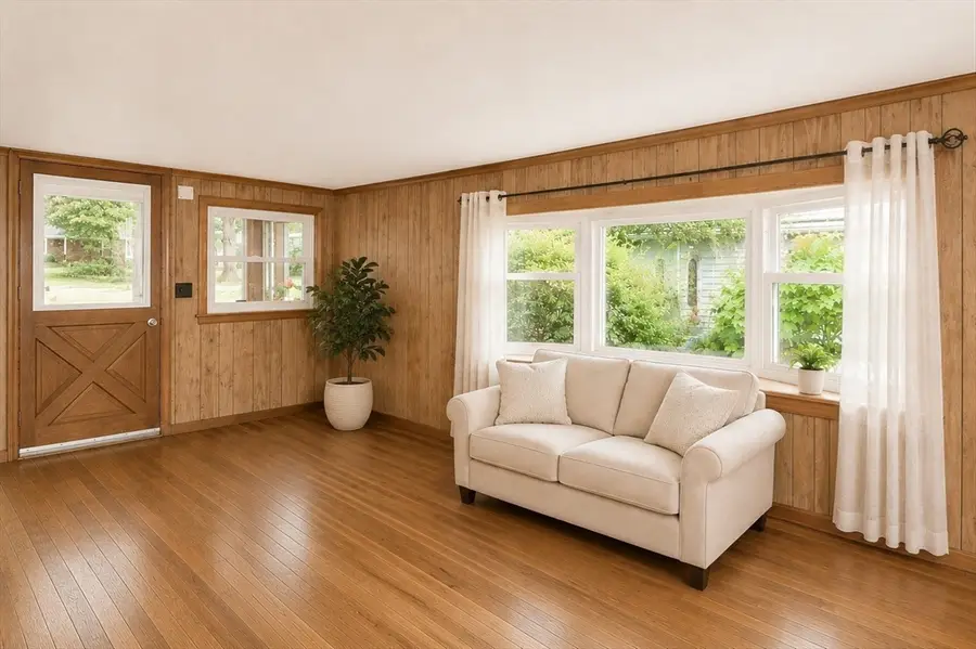 330 Mount Wayte Ave, Framingham, MA 01702 - #2