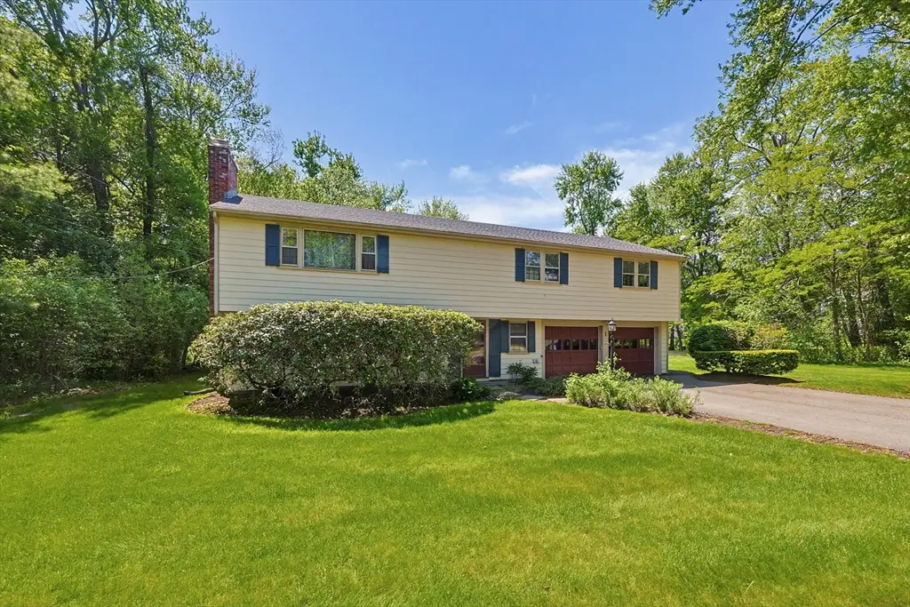 1 Deerfield Ln, Natick, MA 01760 - #1