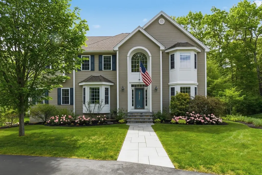 23 Oak Ledge Cir, Rowley, MA 01969 - #1
