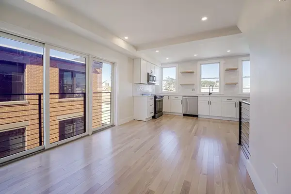 59 Gove St. #4, Boston, MA 02128