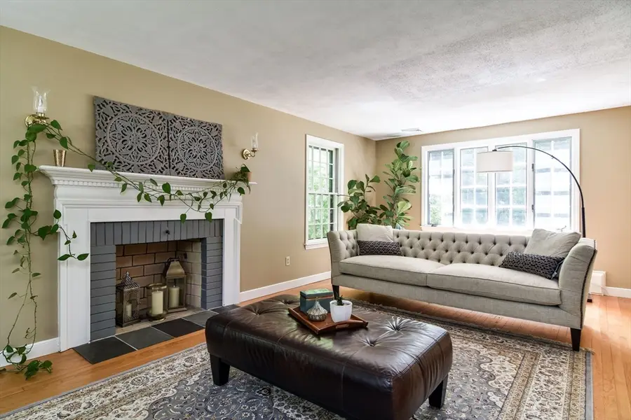 15 Juniper Lane, Dover, MA 02030 - #3