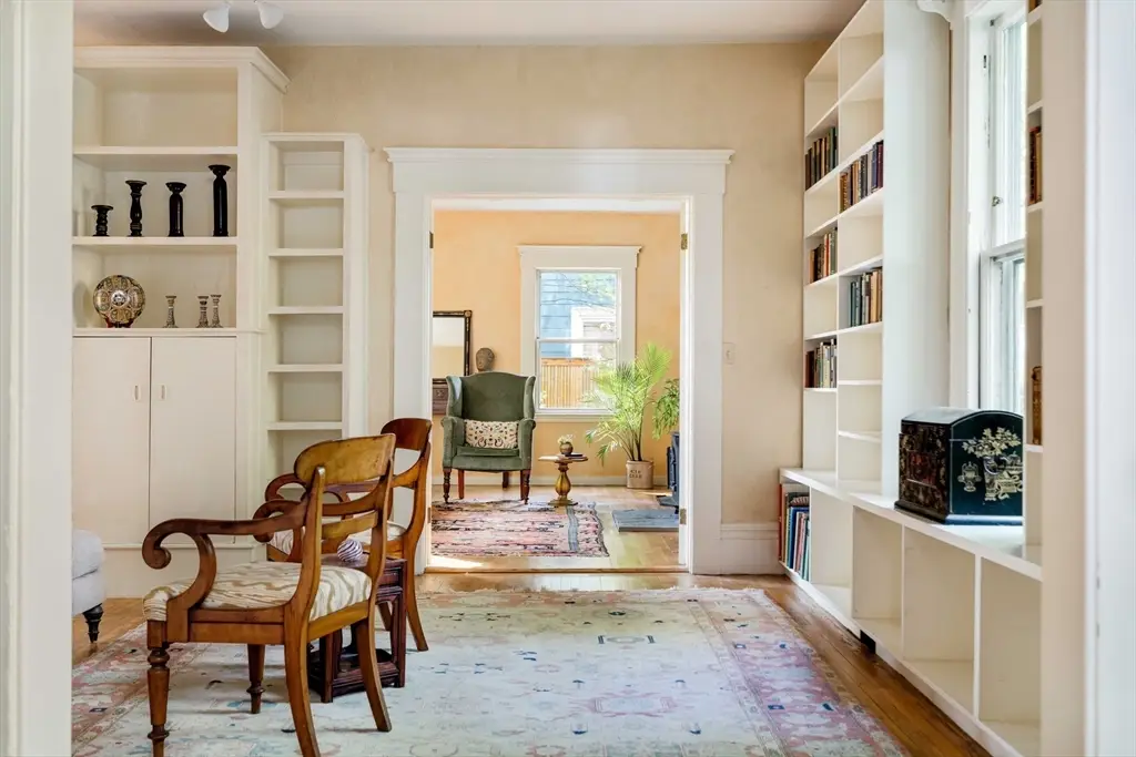 9 Orchard Street, Cambridge, MA 02140 - #1