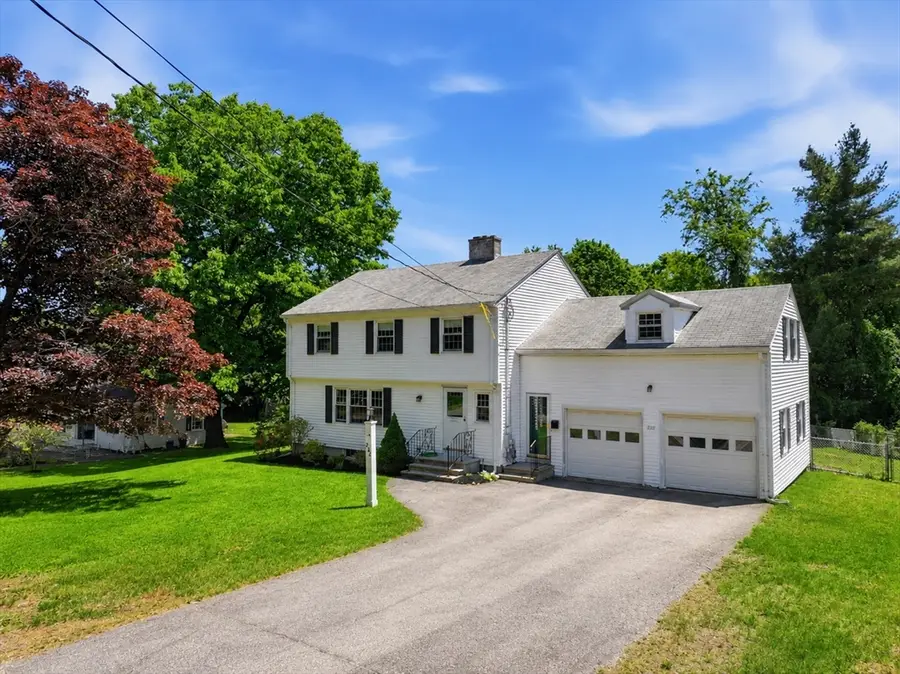 232 Grove St, Paxton, MA 01612 - #3