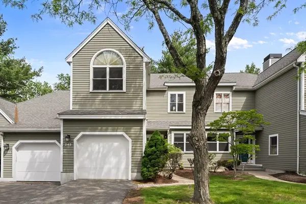 243 Bishops Forest Dr #243, Waltham, MA 02452