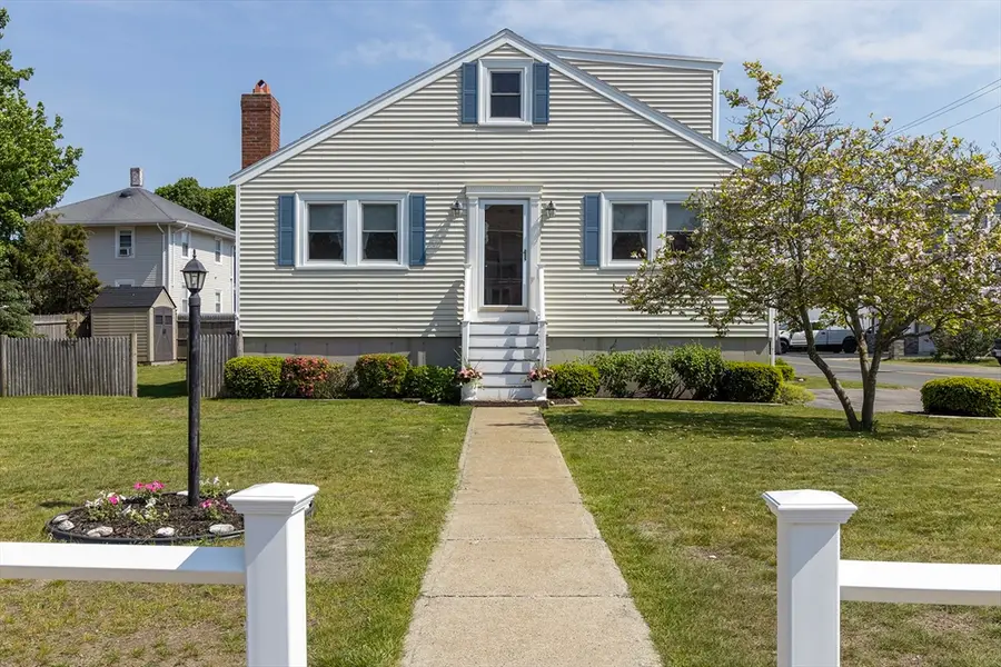 84 Newport Rd, Hull, MA 02045 - #2