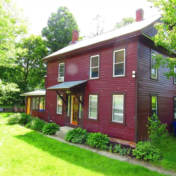 14 Garfield Street, Greenfield, MA 01301