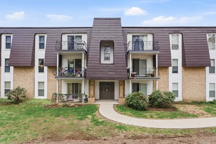 16 Shadowbrook Ln #33, Milford, MA 01757 - #2