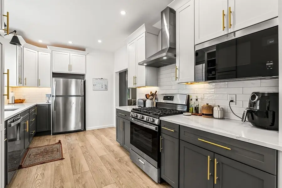 566 Proctor Ave, Revere, MA 02151 - #3