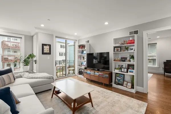 136 Sydney St #5, Boston, MA 02125