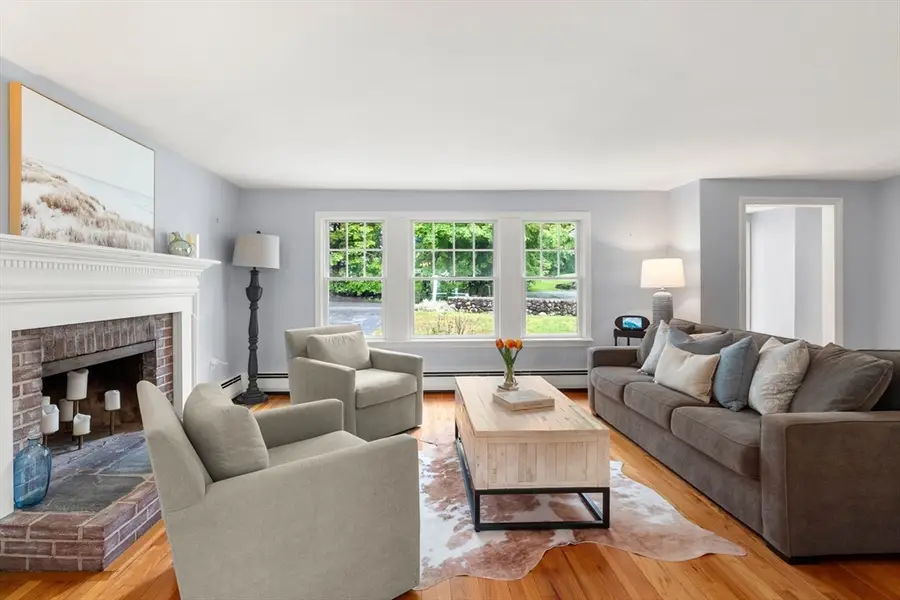 139 Hidden Rd, Andover, MA 01810 - #3