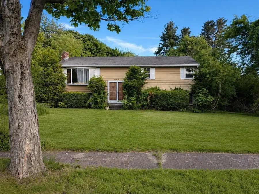 25 Pheasant Hill Run, West Boylston, MA 01583 - #2