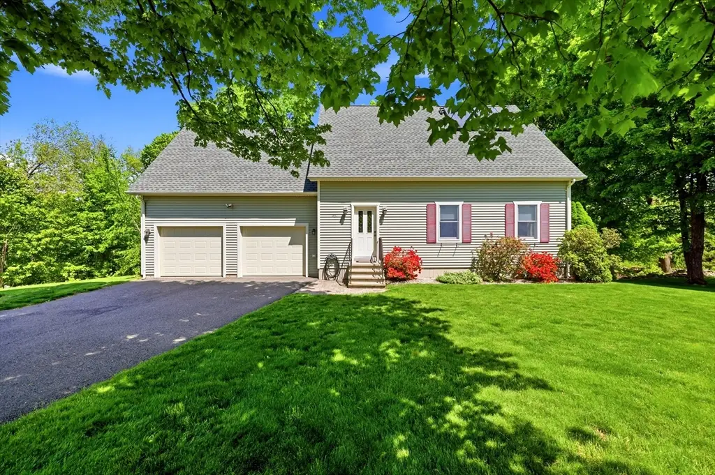 145 Rockrimmon St, Belchertown, MA 01007 - #1