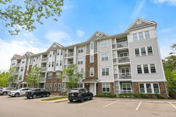 62 Abigail Way #1006, Reading, MA 01867