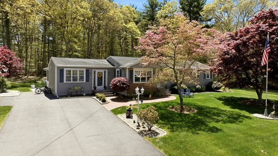 71 Valley St, Pembroke, MA 02359 - #2