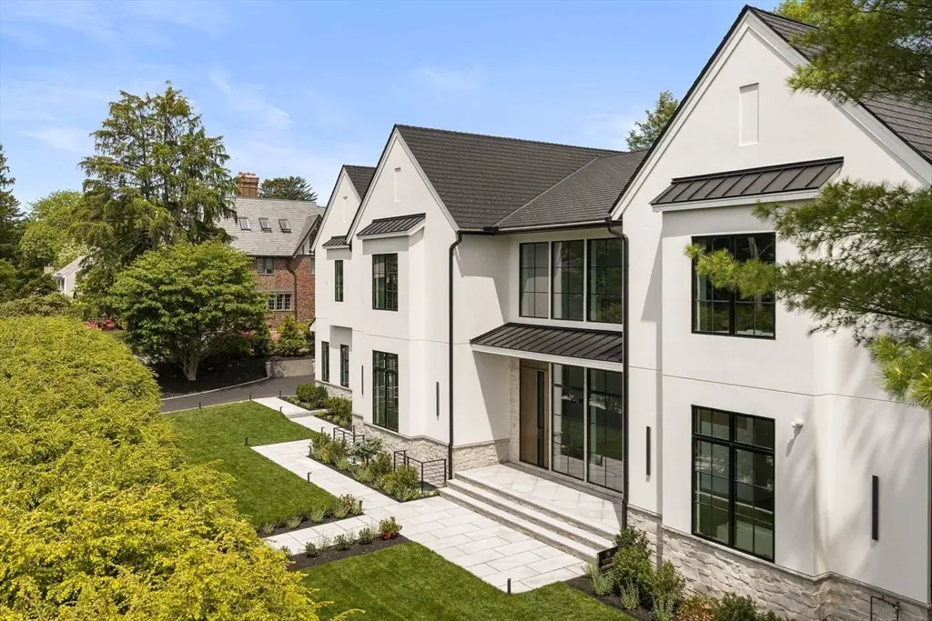19 Bonnybrook Road, Newton, MA 02468 - #1