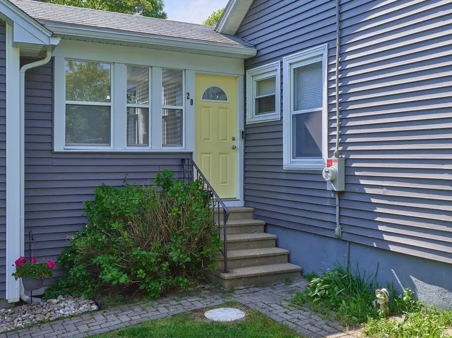 20 Brandes St, Webster, MA 01570 - #3