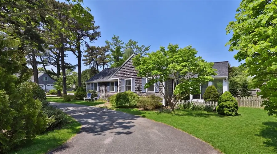7 Aunt Matties Rd, Chatham, MA 02633 - #2