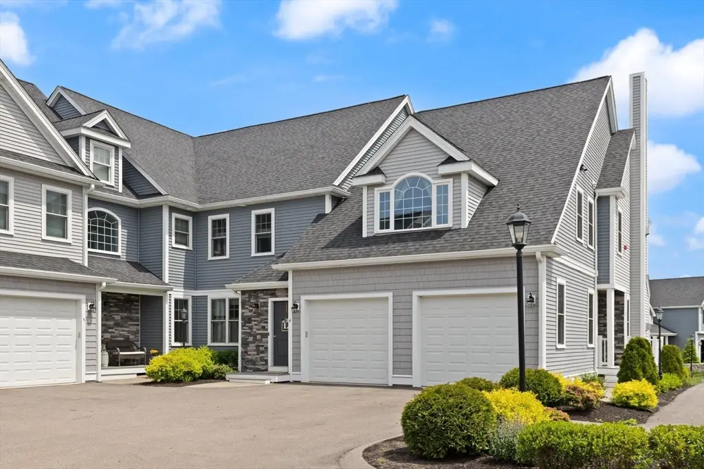 80 Lebaron Blvd #4, Lakeville, MA 02347 - #1