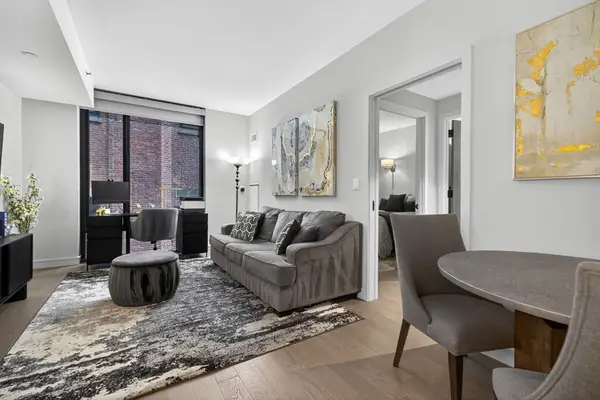 55 Lagrange St #409, Boston, MA 02116