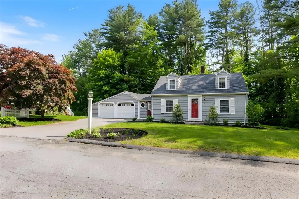 10 Forrest Rd, Walpole, MA 02081 - #1