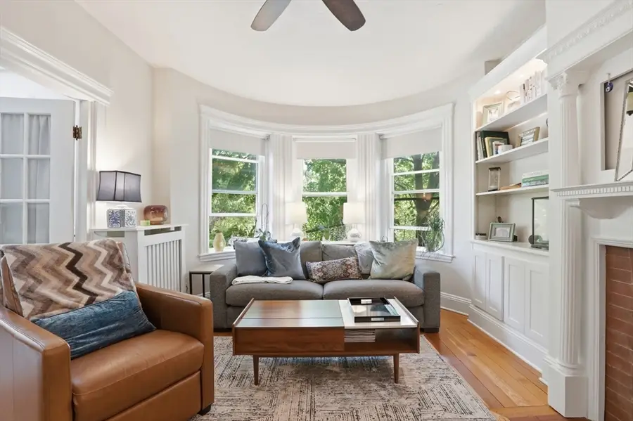 1896 Beacon St #3, Brookline, MA 02445 - #2