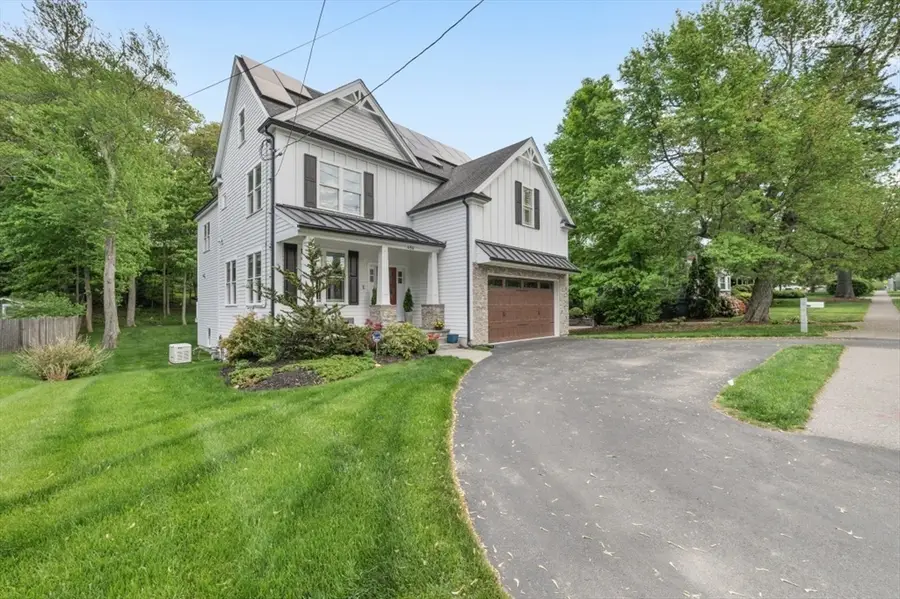 456 Chestnut St, Needham, MA 02492 - #2