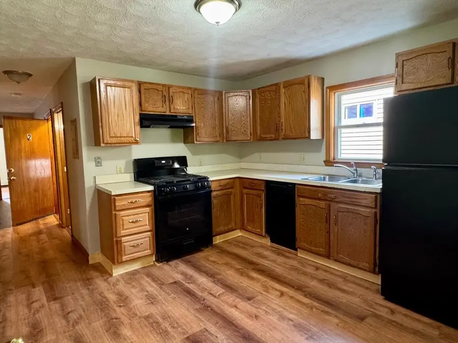 68 Maverick St, Chelsea, MA 02150 - #3