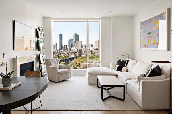 380 Harrison Ave #PH2H, Boston, MA 02118