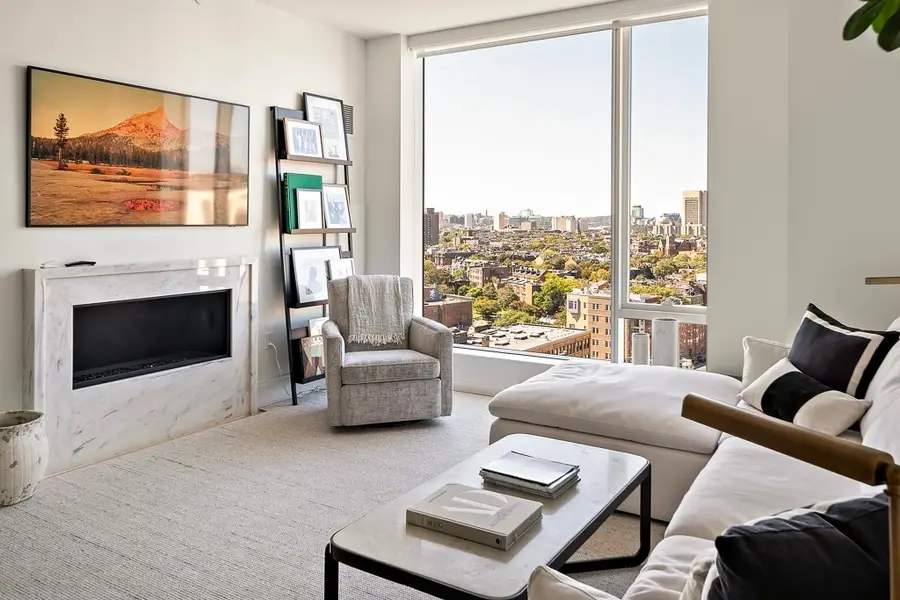 380 Harrison Ave #PH2H, Boston, MA 02118 - #3