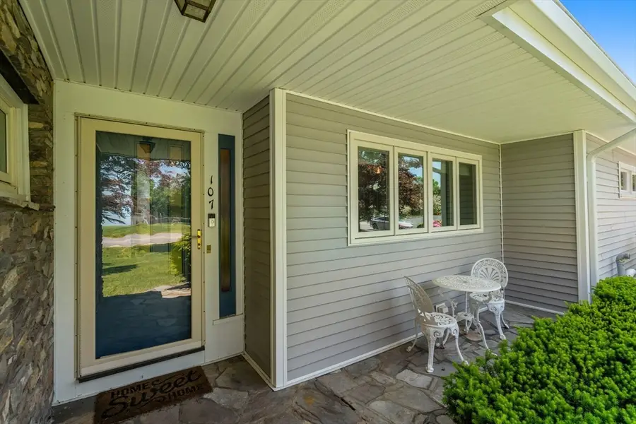 107 Highland St, Milford, MA 01757 - #3