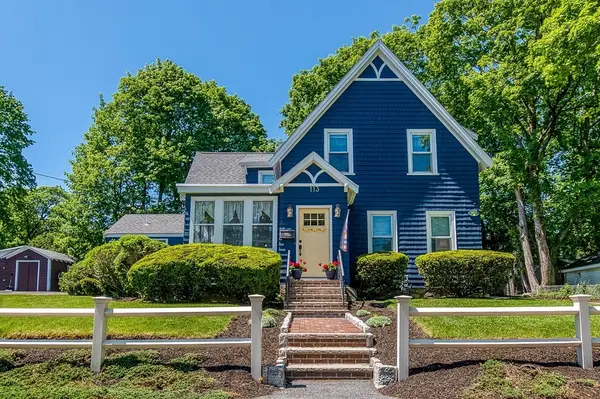 113 Oakdale Ave, Dedham, MA 02026