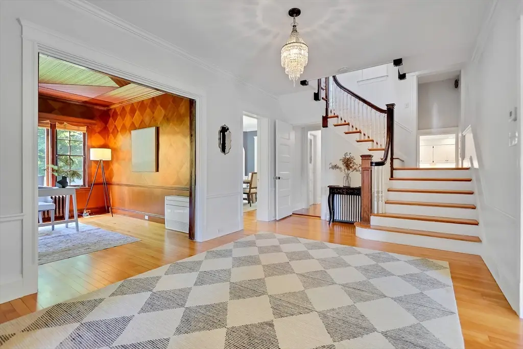 84 Lakeview Avenue, Haverhill, MA 01830 - #1