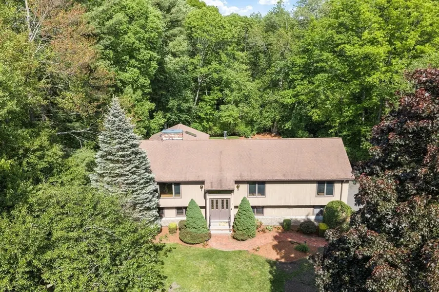 4 Douglas Avenue, Wilmington, MA 01887 - #3