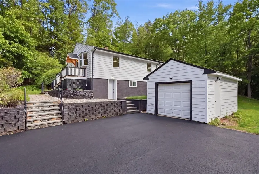315 Lake Dr, Hamilton, MA 01982 - #3