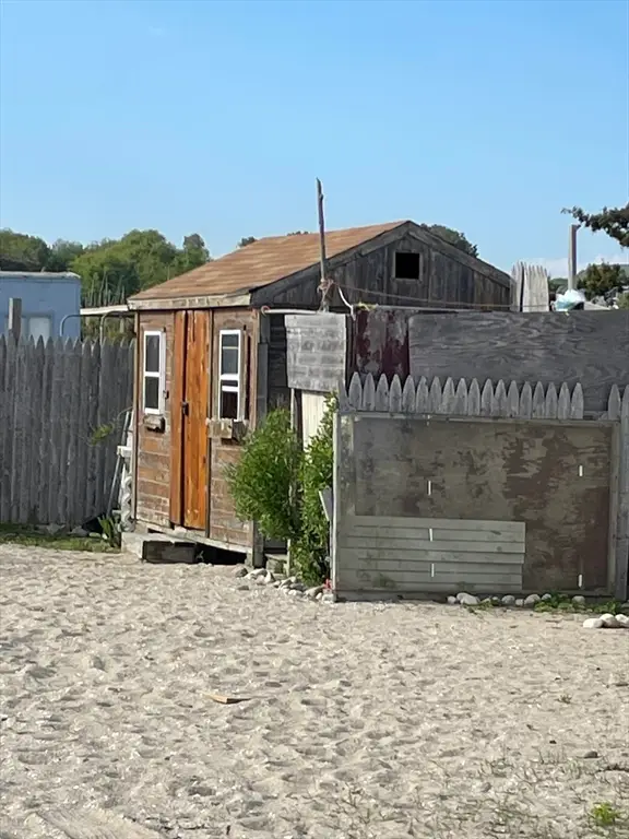 49 East Beach Rd, Westport, MA 02790 - #2