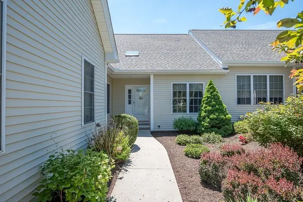 7 Blossom Tree Drive #7, Shrewsbury, MA 01545