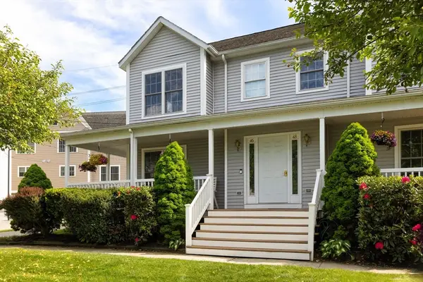 46 Howland Street #46, Needham, MA 02492
