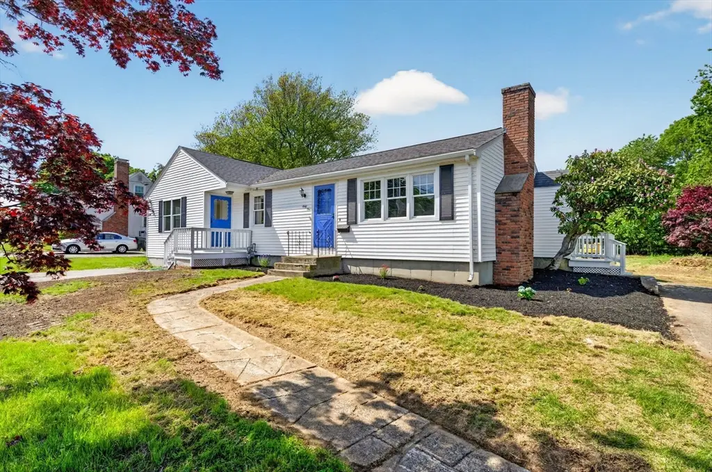 61 Stevens Rd, Swansea, MA 02777 - #1