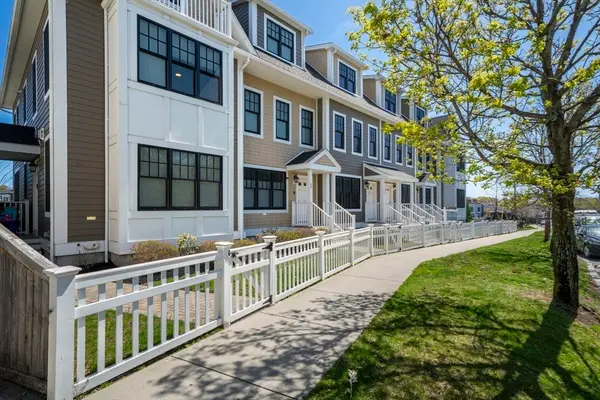 78 Boston St #78, Salem, MA 01970
