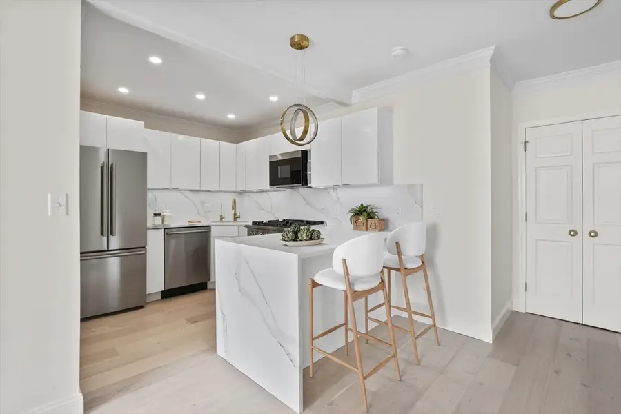 85 E India Row #36D, Boston, MA 02110 - #3