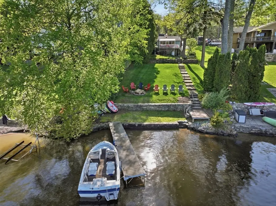 45 Hollywood Drive, Charlton, MA 01507 - #3