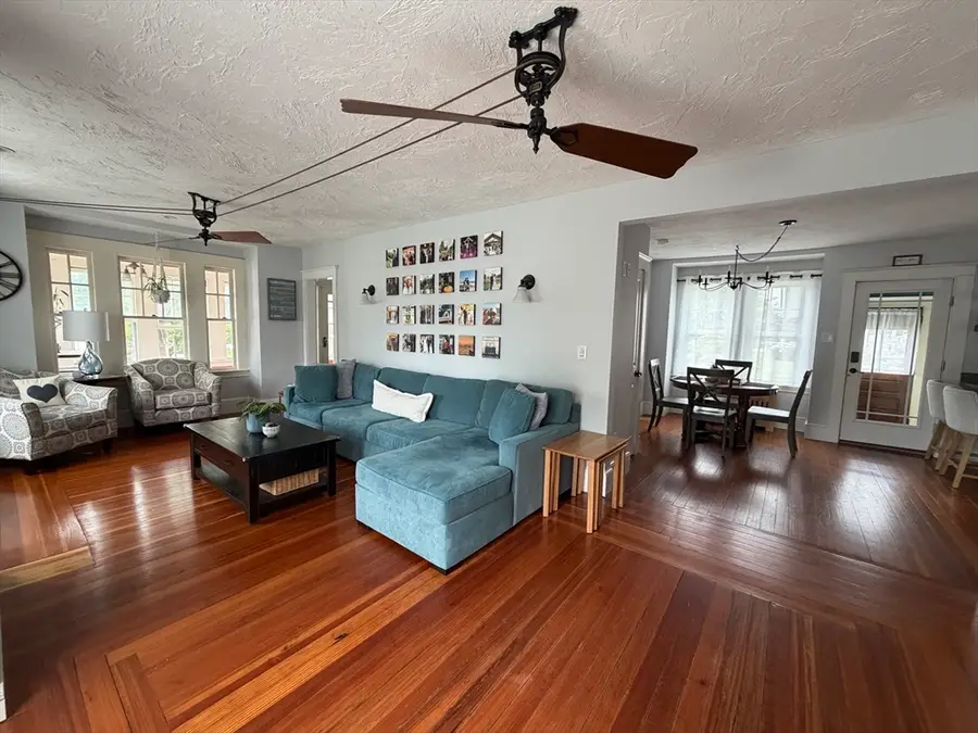 48 Causeway St, Methuen, MA 01844 - #2