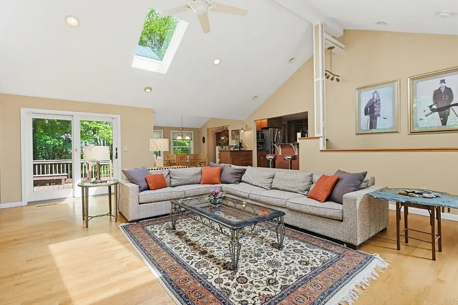 619 Massapoag Ave, Sharon, MA 02067 - #2
