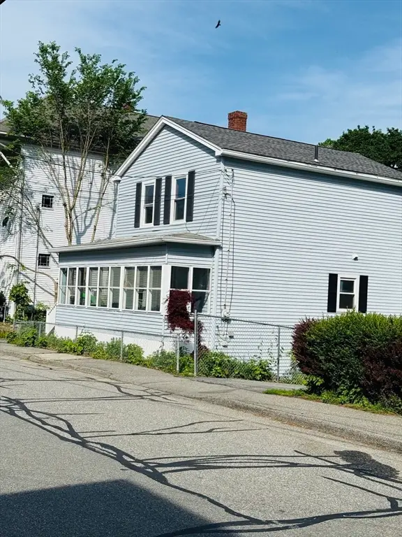 13 Goddard St, Webster, MA 01570 - #2