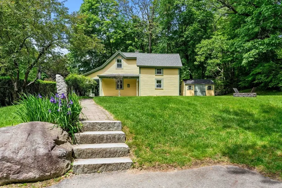 32 River St, Andover, MA 01810 - #3