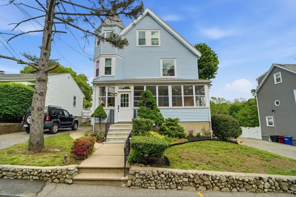 25 Cumner Ave, Melrose, MA 02176 - #1