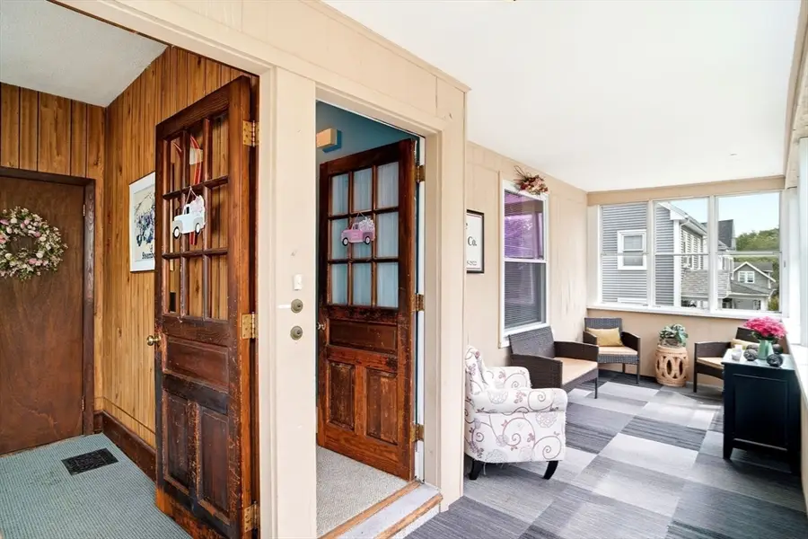 25 Cumner Ave, Melrose, MA 02176 - #3