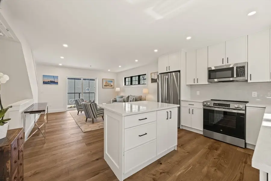 50 Nelson #6, Provincetown, MA 02657 - #3